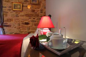 A seating area at Ionia rooms