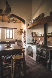 Dapur atau dapur kecil di Casa del Tejedor