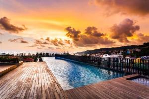 A piscina em ou perto de The Deck Patong by VIP