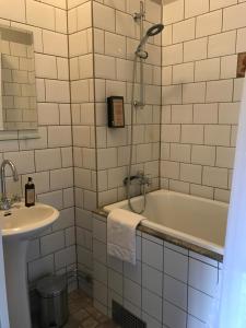 Koupelna v ubytování Hotell Humbla
