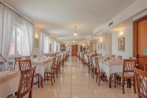 Restaurace v ubytování Albergo Rondò