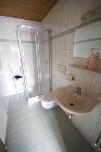 Koupelna v ubytování Haus Oblasser