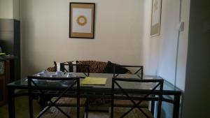 Fotografia z galérie ubytovania Prime Location Bright Studio City center Super 5G Wifi 200Mbps with32''TV v Solúne