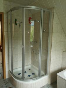 Ein Badezimmer in der Unterkunft FerienWohnung Gebhardt