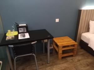 Postel nebo postele na pokoji v ubytování The Verve Hotel PJ Damansara