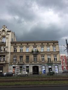 Budynek, w którym mieści się apartament