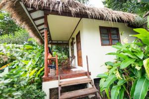 Zahrada ubytování Oasis Koh Chang