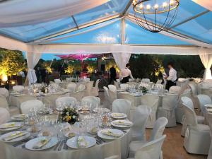 A restaurant or other place to eat at Albergo La Foresteria