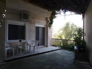 Gallery image of Velikis Apartments in Toroni