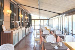 Restaurace v ubytování Hotel Maderno