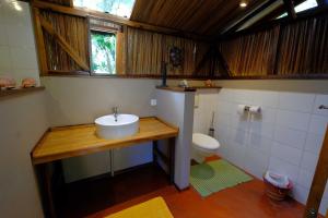 Vannituba majutusasutuses Coco Komba Lodge