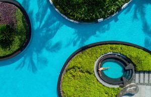 The swimming pool at or close to Angsana Lang Co