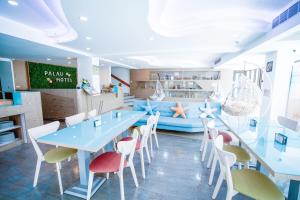 Restoran atau tempat lain untuk makan di Palau Hotel