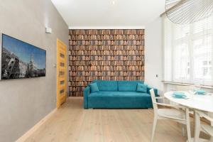 Część wypoczynkowa w obiekcie Apartments Poznań Strzałowa by Noclegi Renters