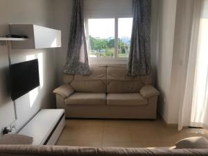 A seating area at 2 bed apartment on Condado De Alhama with roof solarium N5