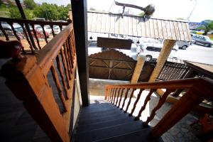 Балкон или терраса в Хостел Теремок Жили-Были