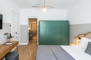 The Anthemion House客房内的一张或多张床位