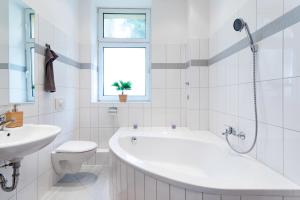 Ванна кімната в Der Schöne Ernst