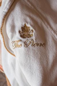 Certifikát, hodnocení, plakát nebo jiný dokument vystavený v ubytování The Pierre, A Taj Hotel, New York