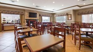 Restoran atau tempat makan lain di Best Western Plus Montezuma Inn and Suites