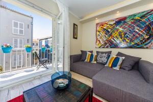 Posezení v ubytování Ema 2BR apt. in old town centre