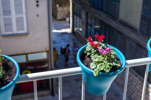 Balkón nebo terasa v ubytování Ema 2BR apt. in old town centre