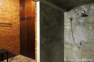 Ένα μπάνιο στο Yuva Homestay +14 φωτογραφίες