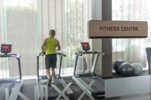 Fitness centrum a/nebo fitness zařízení v ubytování Unixx Pattaya by Alvin