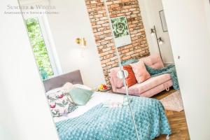 Posteľ alebo postele v izbe v ubytovaní Family Luxury Pure Old Town Apartament 1-8, 2 sypialnie i salon, parking pub, 60m2