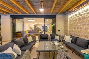 Posezení v ubytování Hedera Estate, Villa Hedera II