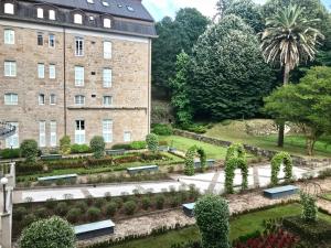 Ogród w obiekcie RESIDENCIAL MONDARIZ BALNEARIO 123