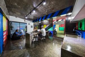 Dětský klub v ubytování D522 Hostel at Kiener Hills - Near Cebu Airport