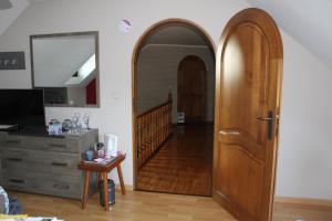 Televisi dan/atau pusat hiburan di Chambre en Ardenne