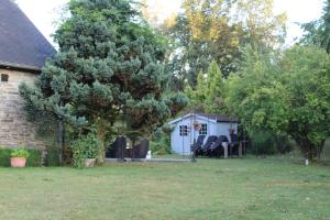 Kebun di luar Chambre en Ardenne