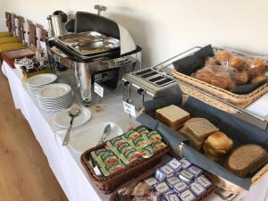 Jídlo v hotelu nebo okolí