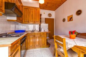 Gallery image of Pleasant apartment with Seaview in Mali Lošinj