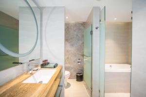 A bathroom at Hotel XYZ
