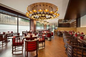 Restaurace v ubytování Ramada Encore Jalandhar