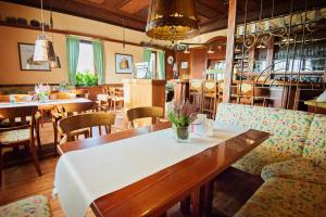 Posezení v ubytování Hotel Röhrs