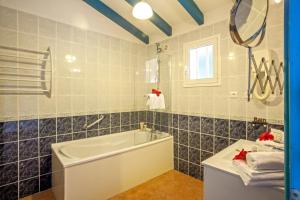 Koupelna v ubytování Résidence Cantu di Mare
