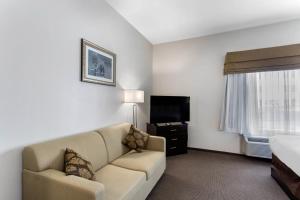 TV a/nebo společenská místnost v ubytování Sleep Inn Big Spring North I-20