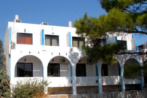 Το κτήριο όπου στεγάζεται  το ξενοδοχείο