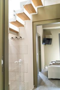A bathroom at B&B Dei Poeti