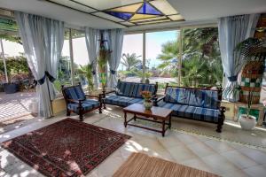 Zahrada ubytování Kalos Hotel