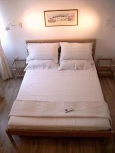 Gallery image of Bright apartment in Cagliari