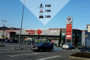 Certifikát, hodnocení, plakát nebo jiný dokument vystavený v ubytování Instant-Léman II