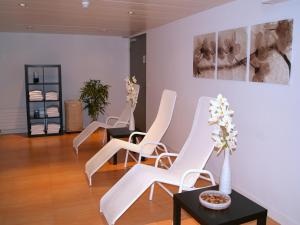 Χώρος καθιστικού στο Airport Hotel Basel - Convenient & Friendly