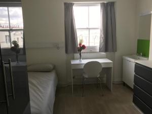 Gallery image of Leinster House (Bayswater) in London