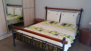 Postel nebo postele na pokoji v ubytování Eve's house