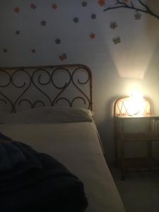 Säng eller sängar i ett rum på Sole e Girasoli
